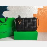 Bottega Veneta Best Knockoff Maxi Intreccio Cassette Nappa leather shoulder bag