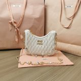 Best 2024 Perfect Miu Miu Matelasse 5BH211 Quality Fake Bag