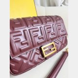 Cheap fendi Iconic Baguette Medium bag 211