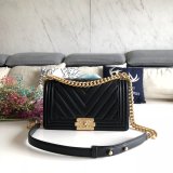 UK CC V Le Boy Top Quality Fashion Black Bags Lambskin 25cm