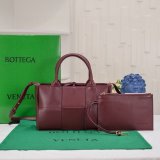 Designer Bottega Veneta MINI Arco Tote Bag 25CM