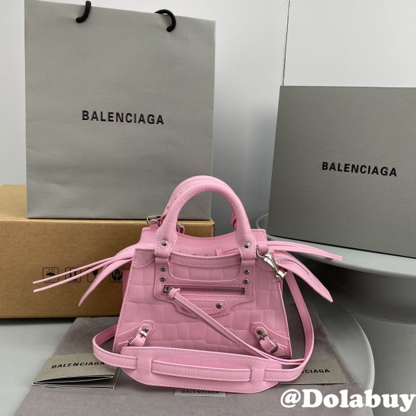 High Quality Balenciaga cuag pink crocodile bag Luxury