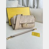 Cheap fendi Iconic Baguette Medium bag 211