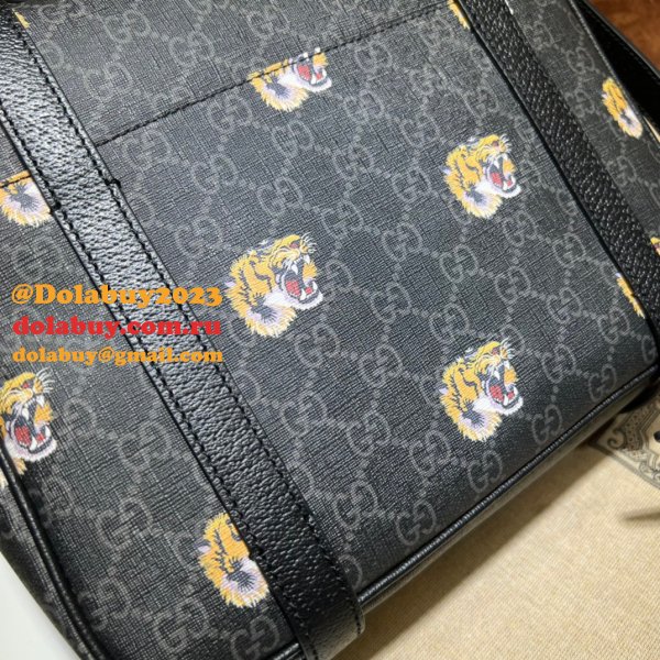 High quality Designer AAA+ Gucci 658542 GG Messenger Bag