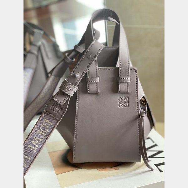 Duplicate LOEWE HAMMOCK ANAGRAM Luxury Bag