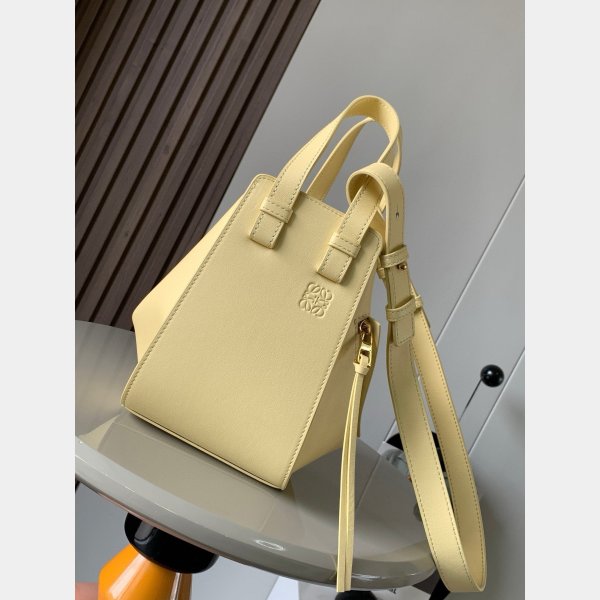 Top Quality LOEWE 9002 HAMMOCK ANAGRAM BAG 1:1 Mirror