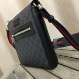 UK Gucci 1:1 Mirror Black GG Supreme Small Messenger 523599 Bag