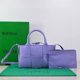 Designer Bottega Veneta MINI Arco Tote Bag 25CM