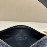 Perfect BOTTEGA VENETA intrecciato happa hobo bag