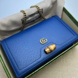 The Gucci Best Diana Duplicates bag with bamboo 696817