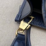 Cheap Gucci Jumbo GG 699406 Tote UKs Bag From China