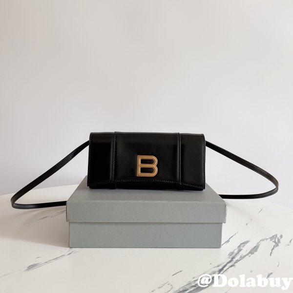 Designer balenciaga woc shoulder black bag