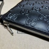 Designer Gucci 7 Star 696009 GG embossed Black messenger bag