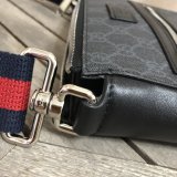 UK Gucci 1:1 Mirror Black GG Supreme Small Messenger 523599 Bag