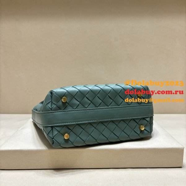 Perfect BOTTEGA VENETA intrecciato happa hobo bag