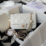 7 Star Imitation Pearls Small Flap AS4861 Luxury Duplicate Bag