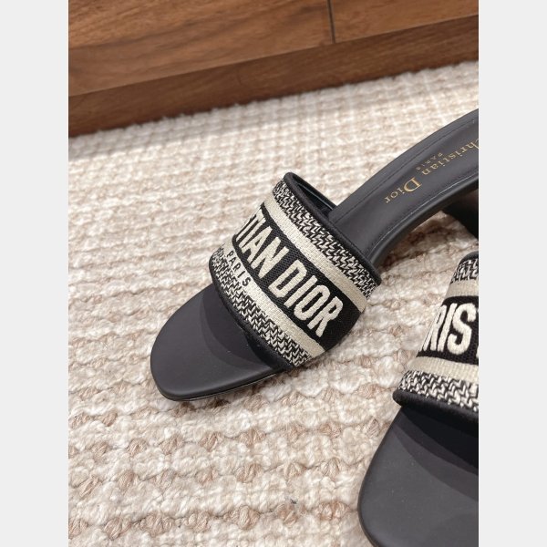 Perfect Designer Dior Dway One-word embroidered slippers Shoes Online