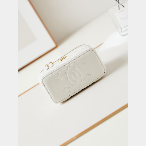 Copy chane 24A lambskin Cosmetic bag AP3820