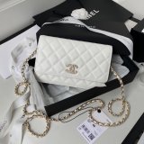 Designer Fashion UK AP2734 Flap Glass Pearls Lambskin Bag