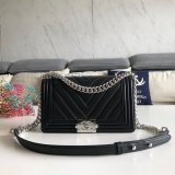 UK CC V Le Boy Top Quality Fashion Black Bags Lambskin 25cm