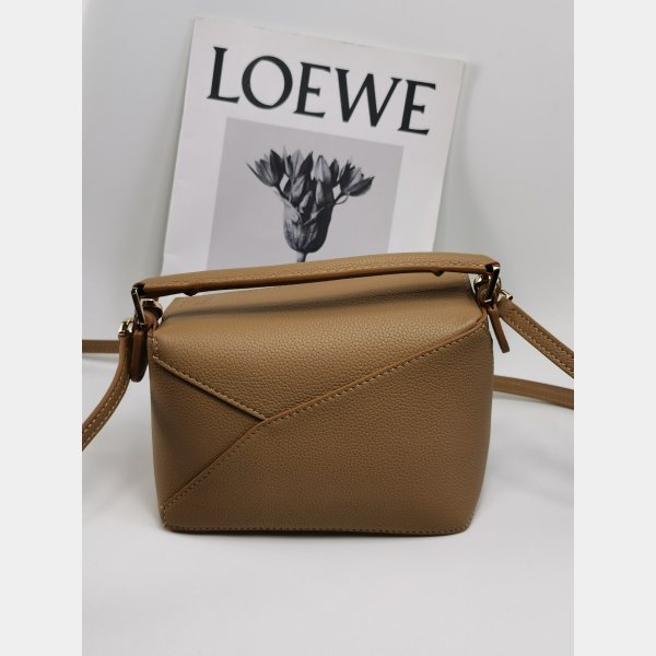 Fashion Fake Loewe Puzzle Edge Fashion