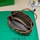 Best BOTTEGA VENETA ANDIAMO small 25cm tote bag