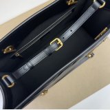 Tote GG Marmont White/Black 779724 Gucci Designer Bag